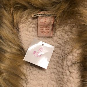 Flying Tomato Jackets & Coats - Flying Tomato Embroidered Fur Vest Flying Tomato Jackets & Coats - Flying Tomato Embroidered Fur Vest